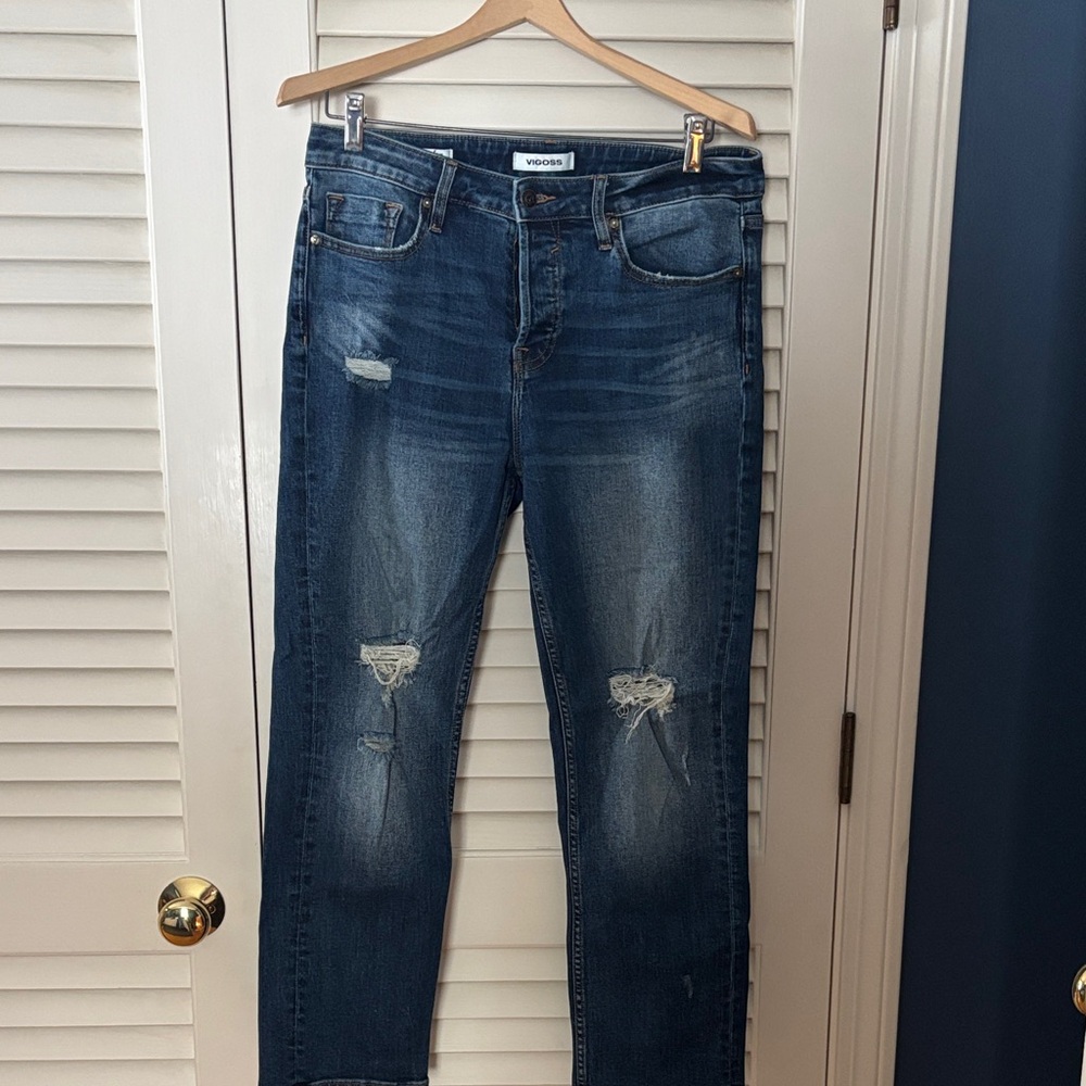 Vigoss Dark Wash Distressed Jeans
